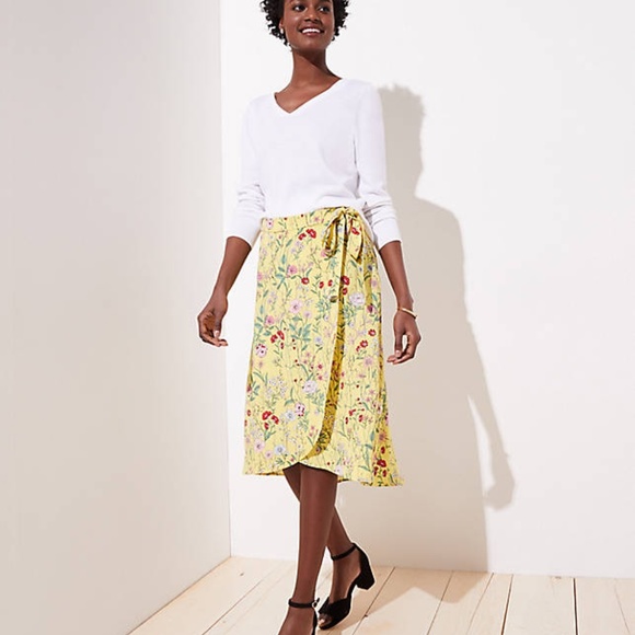 NWT LOFT Women's Petite Floral Wrap Skirt - Picture 1 of 3